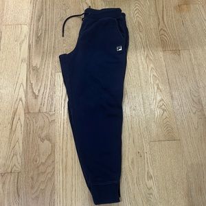 This is sweatpants from Fila. It is a size medium.